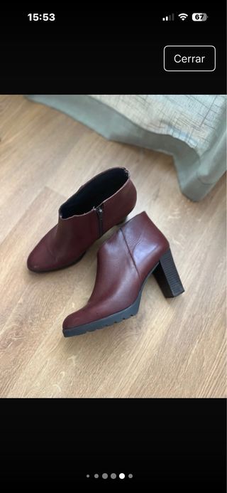 Botines de tacón piel burdeos