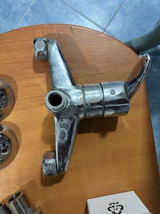 Monomando Ducha Cromo con Accesorios