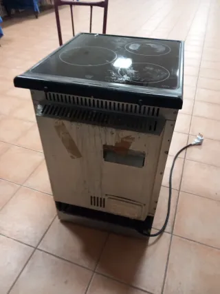 Vitrocerámica con horno Brandt