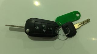 Peugeot Partner Furgon BlueHDi 100 Pro Standard 600kg 73 kW (98 CV)