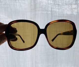 Occhiali da sole vintage anni '80