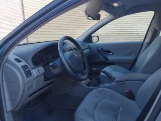 Renault Laguna 2003