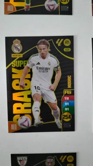 Lote 24-25 Adrenalyn Super Cracks