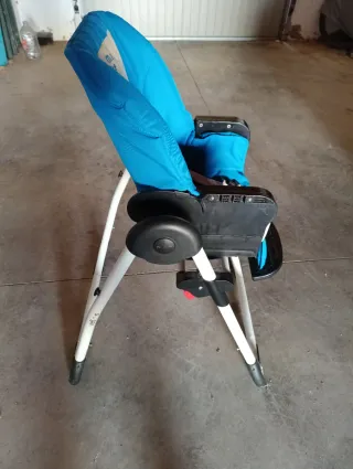 Trona, Silla Bebé Plegable y regulable en altura.