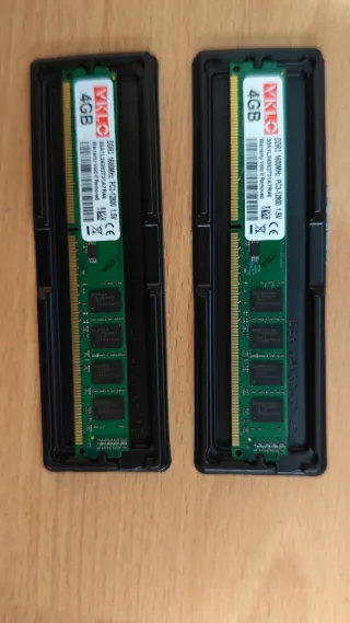 2x 4GB DDR3 RAM