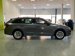 Skoda Octavia Design 2.0 TDI 150C DSG Espectacular