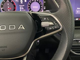 Skoda Octavia Design 2.0 TDI 150C DSG Espectacular