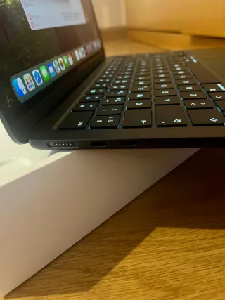 MacBook Air M4 512GB 2 ciclos