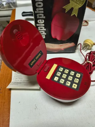 Telefono Apple Vintage Rosso