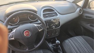 FIAT Punto Evo 2011