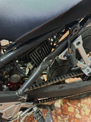 Suzuki Bandit 400 Café Racer Siniestro