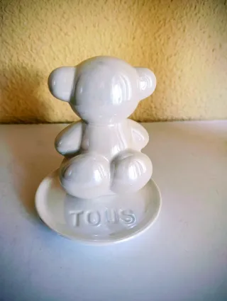 Osito Tous con bandeja beige