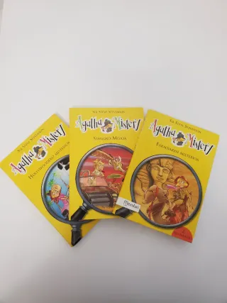 3 libros de la colección Agatha Mistery,en euskera