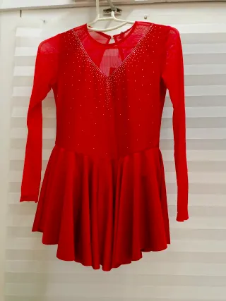 Disfraz rojo brillante talla 11 a 12 años.