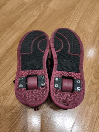 Zapatillas Beppi con Ruedas Talla 34