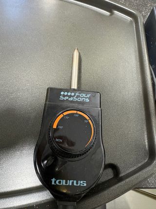 Plancha Eléctrica Taurus