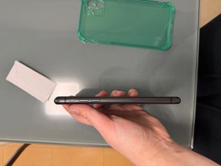 iPhone 11 Reacondicionado Sin Uso