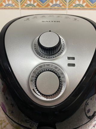 Freidora de Aire Salter Negra