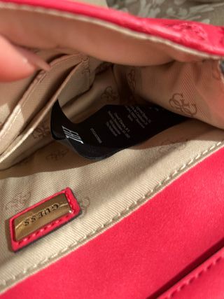 Bolso Guess Rosa
