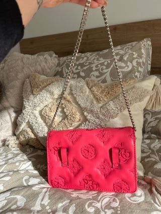 Bolso Guess Rosa