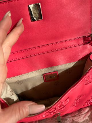 Bolso Guess Rosa