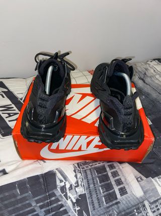 Nike React Vision Negras