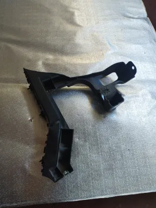 Marco Parachoques Trasero Peugeot 308