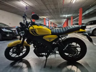 Yamaha XSR 125 Naked
