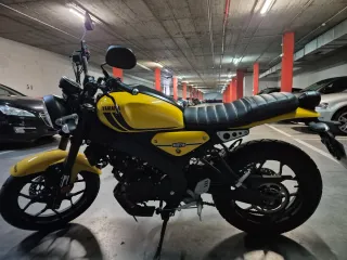 Yamaha XSR 125 Naked