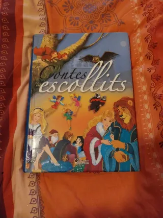 Llibre infantil contes escollits