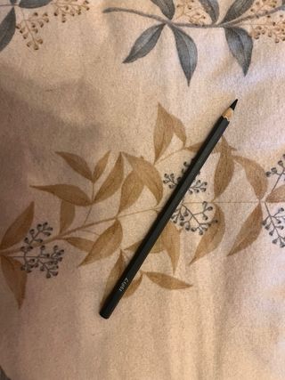 Libro de dibujo con material