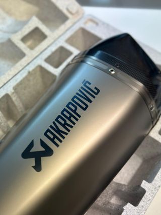 Escape Akrapovic