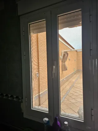 Ventanas y balcones