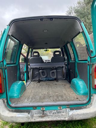 Nissan Vanette Cargo 2.3d 1997
