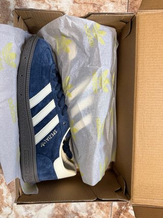 Adidas Spezial Azul/Beige Talla 41 1/3 Nuevas