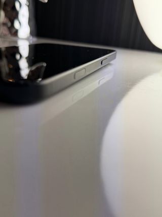 iPhone 16 Plus Negro con Garantía