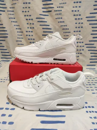 T. 35 Zapatillas Nike Air Max 90 Easyon