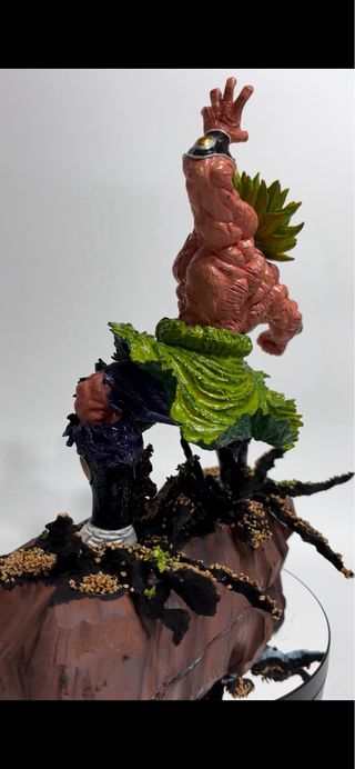 Figura Dragon Ball pintada a mano