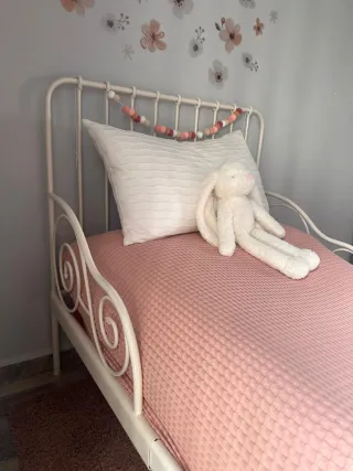 Cama infantil blanca Ikea