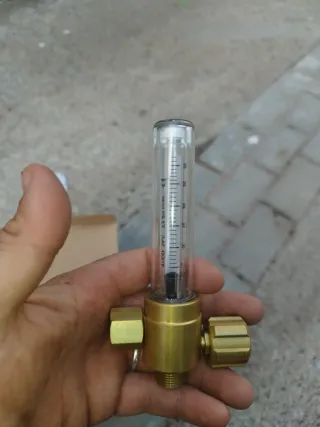 Regulador Presión Argón UNICONTROL 100