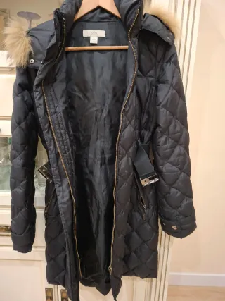 Anorak Sfera Negro Plumas