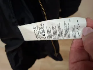 Anorak Sfera Negro Plumas