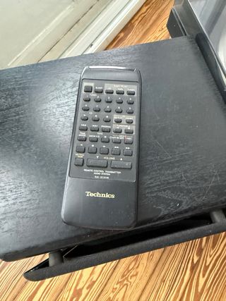 Mini cadena Technics negra