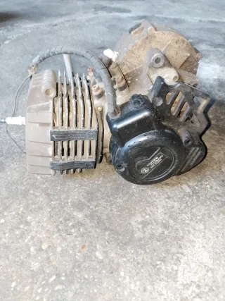 Motor Suzuki Minicross