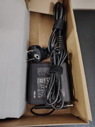 Asus 2en1 TN3402Y Ryzen 5 7530u 16GB 512GB 14" W11