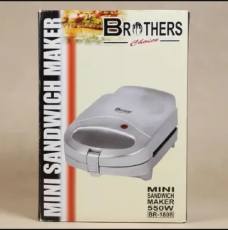 Sandwichera Mini 550W Brothers BR-1808