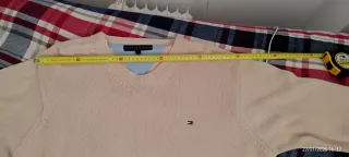 Jersey Tommy Hilfiger Beige claro.  Tall