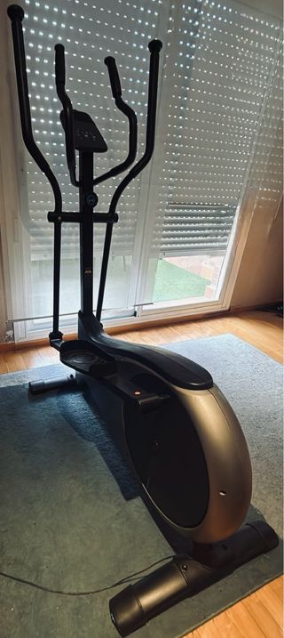 Bicicleta elíptica en buen estado