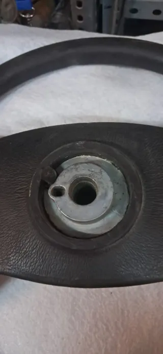 Volante Ford Granada