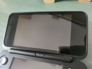 Sin usar - New Nintendo 2DS XL Azul - Impoluta